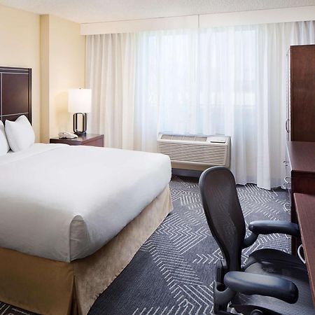 Doubletree By Hilton Los Angeles/Commerce Extérieur photo