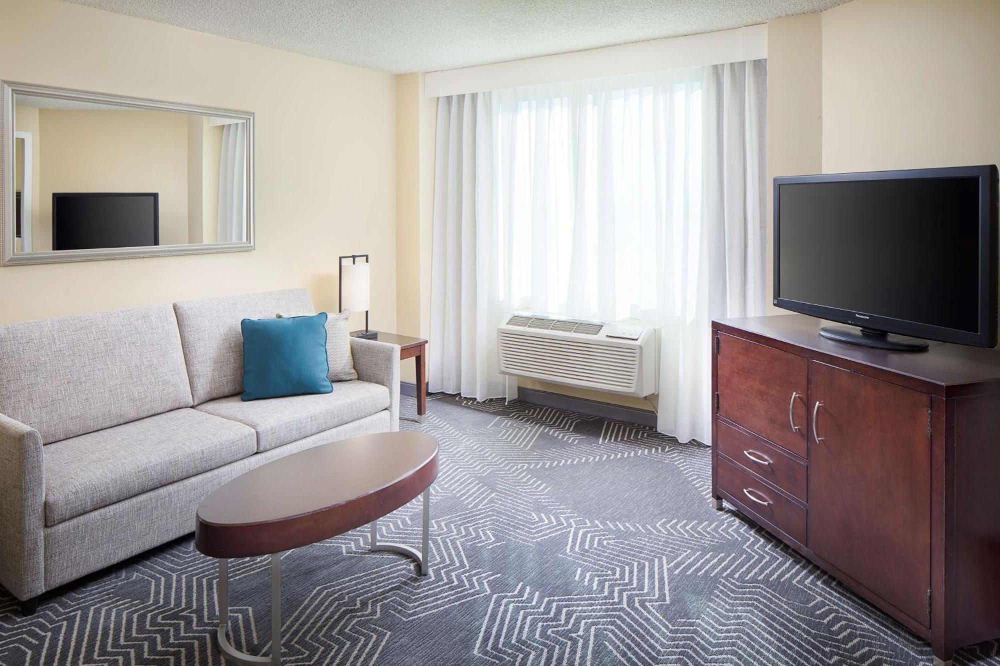 Doubletree By Hilton Los Angeles/Commerce Extérieur photo