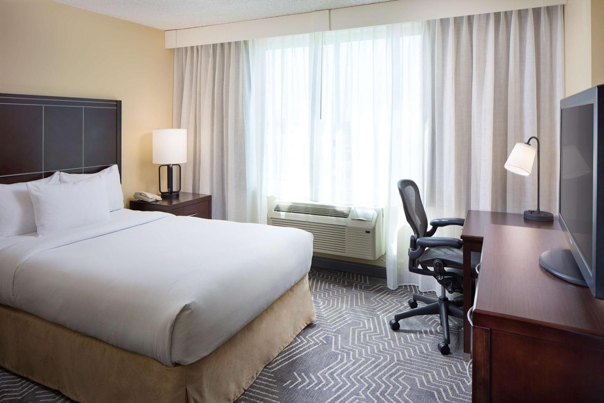 Doubletree By Hilton Los Angeles/Commerce Extérieur photo