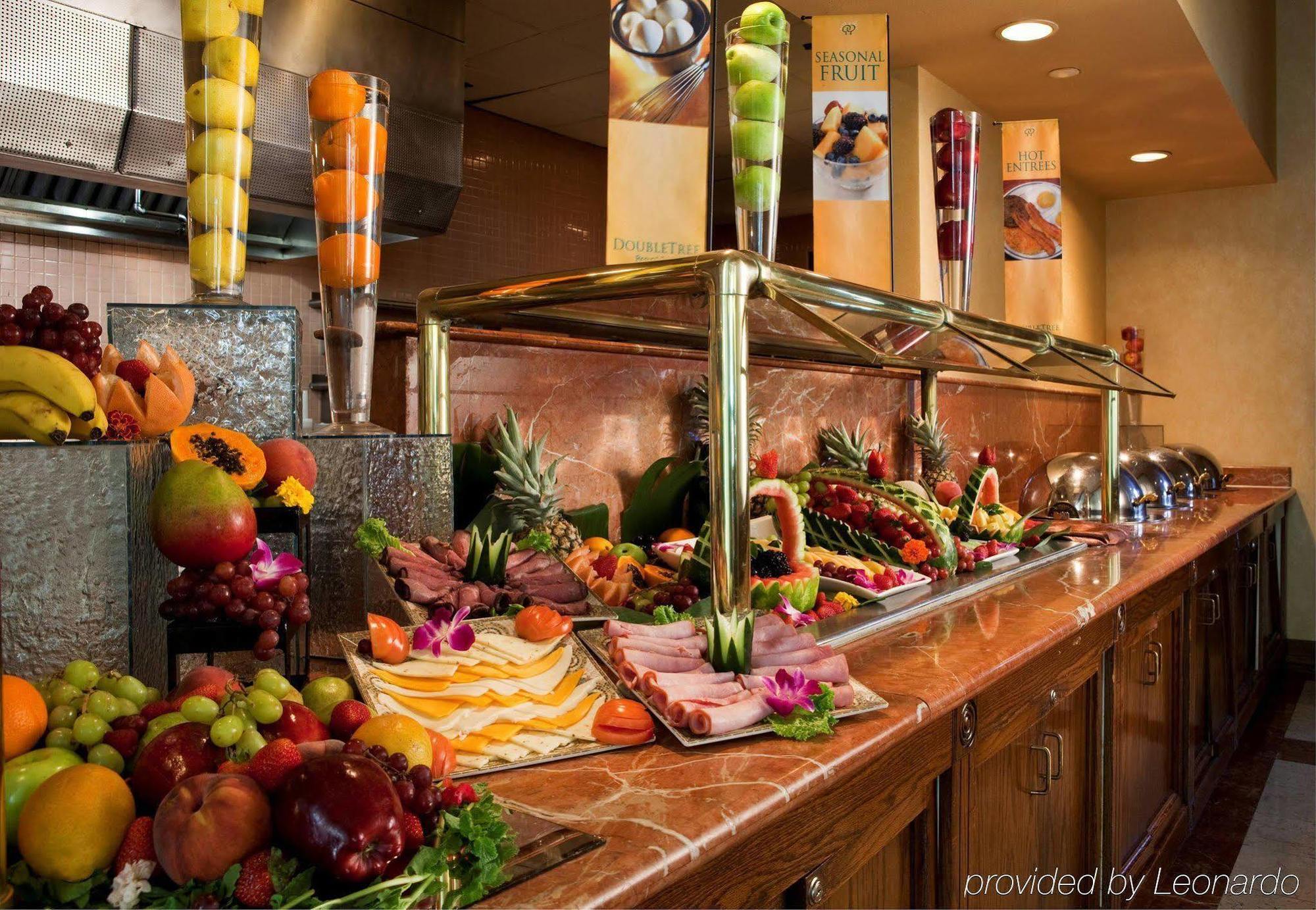 Doubletree By Hilton Los Angeles/Commerce Extérieur photo