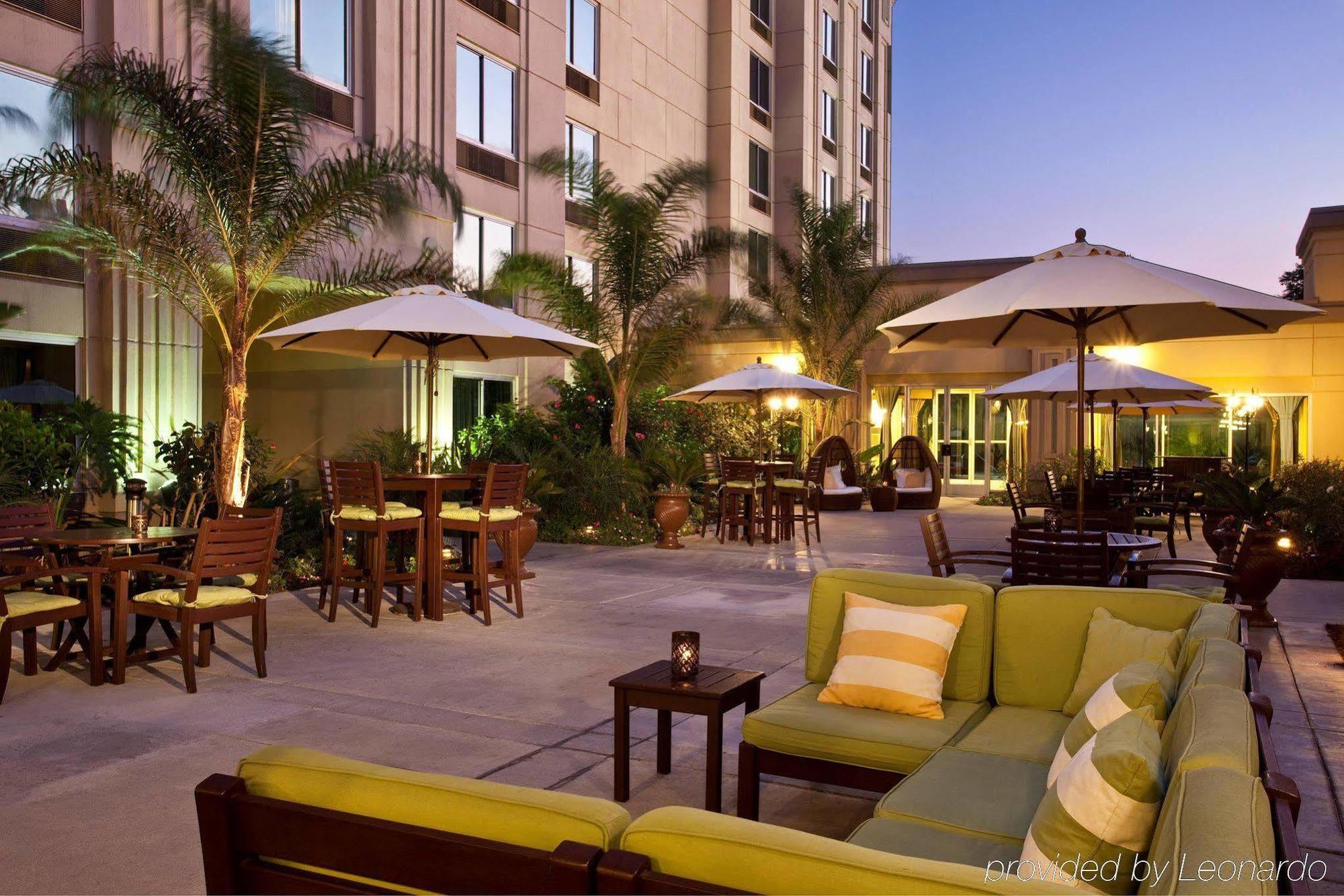 Doubletree By Hilton Los Angeles/Commerce Extérieur photo