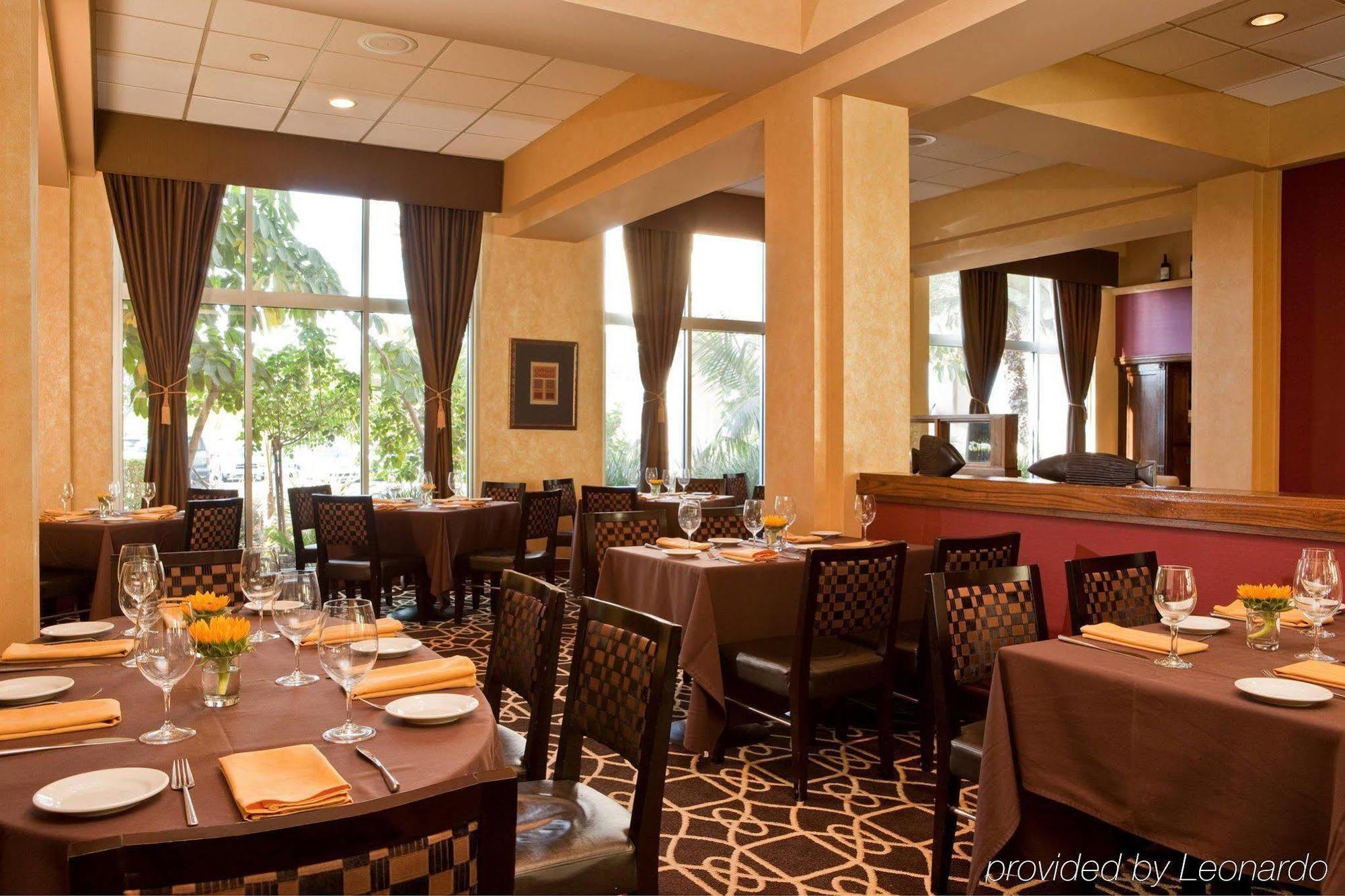 Doubletree By Hilton Los Angeles/Commerce Extérieur photo
